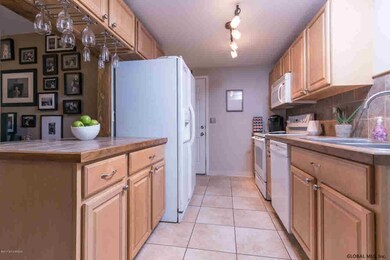 70 Arrow Wood Place, Ballston Spa, NY 12020 - photo 5