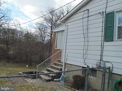 3405 Acton Rd, Parkville, MD 21234 - photo 4