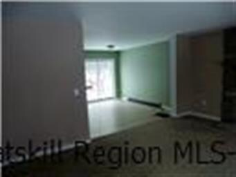 29 Waltke Ln, Wallkill, NY 12589 - photo 6