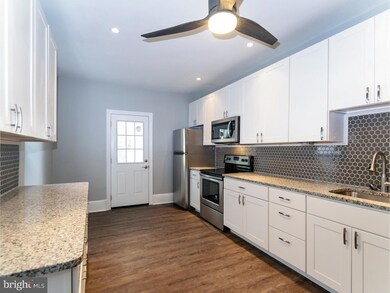 321 State St, East Greenville, PA 18041 - photo 3