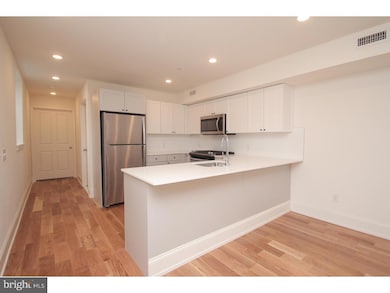 1247 N 2nd St unit 2, Philadelphia, PA 19122 - photo 7