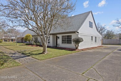 208 Bambi Dr, Lafayette, LA 70503 - photo 3
