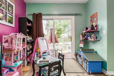 89 Gladys Rd, Columbus, OH 43228 - photo 6