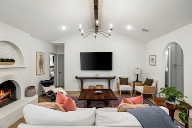 1305 Pecan Dr, Weatherford, TX 76086 - photo 7