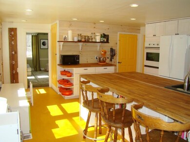 Ample Kitchen space