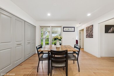 125 Yale Ct unit 32LK12, Glenview, IL 60026 - photo 7