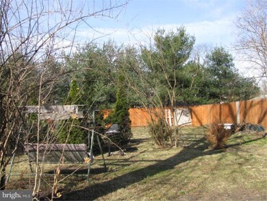 118 W Park Ave, Vineland, NJ 08360 - photo 6