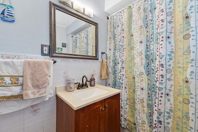 774 8th St, Secaucus, NJ 07094 - photo 7