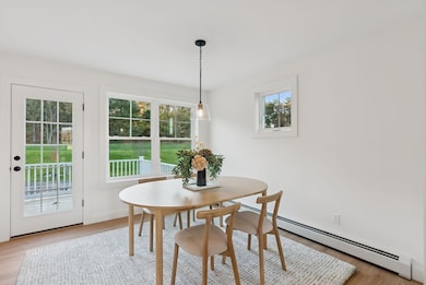 27 Feldspar Ln unit 14, Cumberland, ME 04021 - photo 6