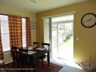 dining area 2