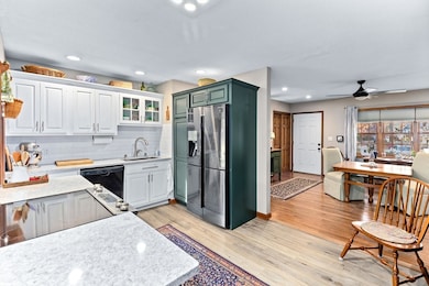 9 Marion Rd, Middleboro, MA 02346 - photo 4