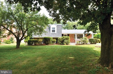 12029 Coldstream Dr, Potomac, MD 20854 - photo 3