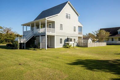 229 Gibbs Ct, Beaufort, NC 28516 - photo 4