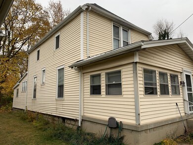 708 W Main St, Muncie, IN 47305 - photo 2