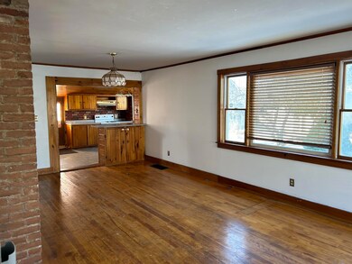 37 Howe St, Rutland, VT 05701 - photo 5