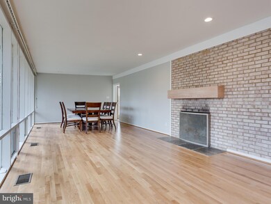 2321 Kimbro St, Alexandria, VA 22307 - photo 4