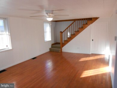 3984 Lincoln St, Chambersburg, PA 17202 - photo 4