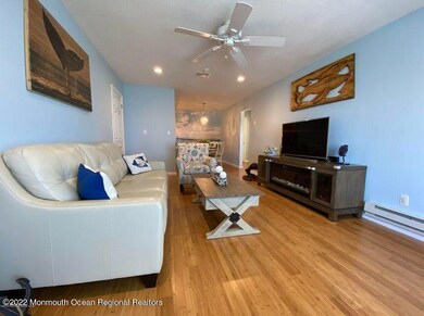 Yacht Harbor unit C3 (Winter), Sea Bright, NJ 07760 - photo 2