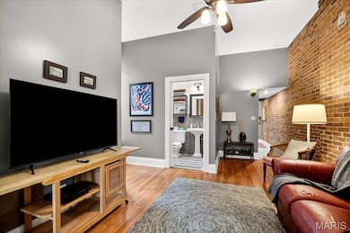 1010 Allen Ave unit 1F, Saint Louis, MO 63104 - photo 6