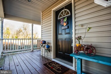 628 Latane Dr, Colonial Beach, VA 22443 - photo 5