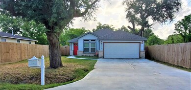 9115 Henrietta St, Houston, TX 77088 - photo 2