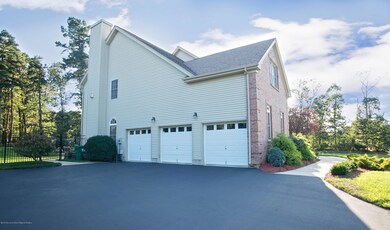 _RMJ9610 3 car garage