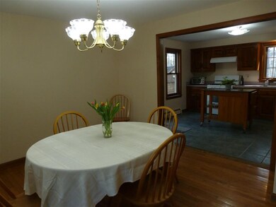 17 Fox Ridge Rd, Epping, NH 03042 - photo 7