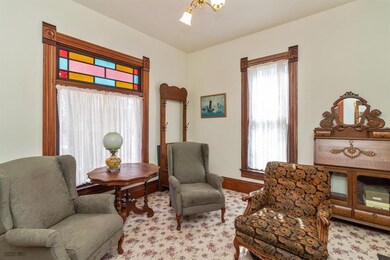 1022 26th St, Des Moines, IA 50311 - photo 5