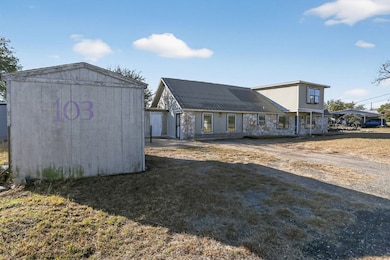 103 S High Dr, Kerrville, TX 78028 - photo 3