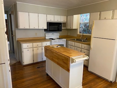 1209 Laurel Oak Dr unit B07, Deland, FL 32724 - photo 7