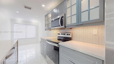 8212 NW 8th Place unit 2, Plantation, FL 33324 - photo 5