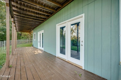 548 Floyd St, Bristol, VA 24201 - photo 7