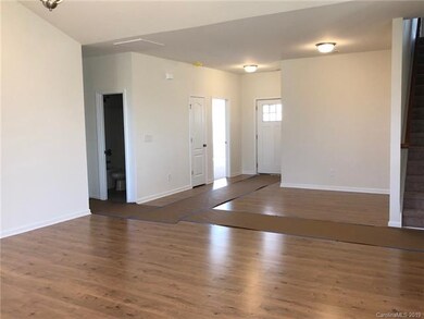 122 Fleming Dr, Statesville, NC 28677 - photo 6