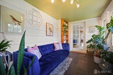 386 Franklin Rd, North Brunswick, NJ 08902 - photo 4