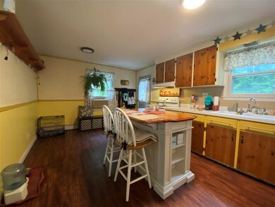 44 Alexander Ave, Newport, NH 03773 - photo 7