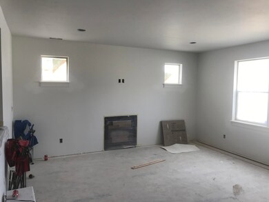 742 NW Rimrock Dr, Redmond, OR 97756 - photo 6