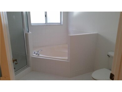 5132 NW 116th Ct, Doral, FL 33178 - photo 4