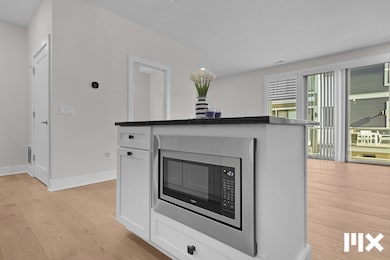 627 Fairview Ave NE unit 2, Grand Rapids, MI 49503 - photo 7