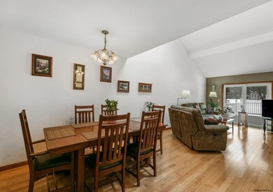 17 Brook St, Rensselaer, NY 12144 - photo 5