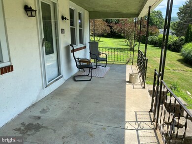 763 Hill Church Rd, Boyertown, PA 19512 - photo 5