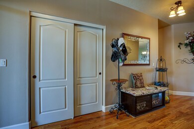 63841 Hunters Cir, Bend, OR 97701 - photo 4