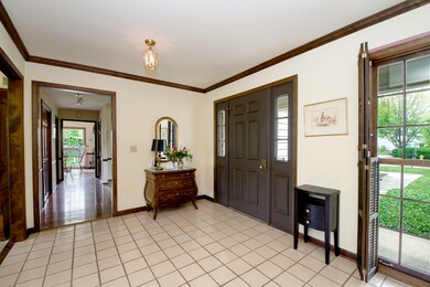 2546 Osage Dr, Glenview, IL 60026 - photo 4