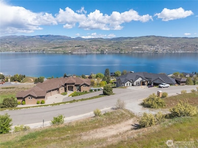 306 Clos Chevalle Rd, Chelan, WA 98816 - photo 3