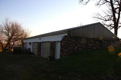 6047 Highway T12 N, Newton, IA 50208 - photo 6