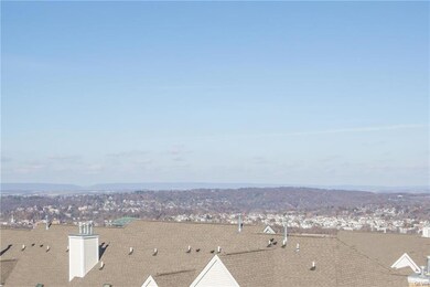 240 Inverness Cir, Easton, PA 18042 - photo 3