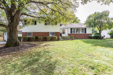 2045 Chardon Rd-01