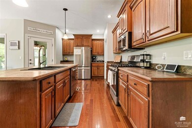 3703 Stone Pine Cir, Manhattan, KS 66503 - photo 7