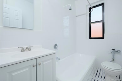 2685 Creston Ave unit 5E, Bronx, NY 10468 - photo 7