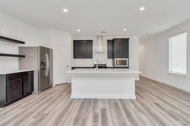 12319 Frisco Cove Ct, Houston, TX 77047 - photo 6