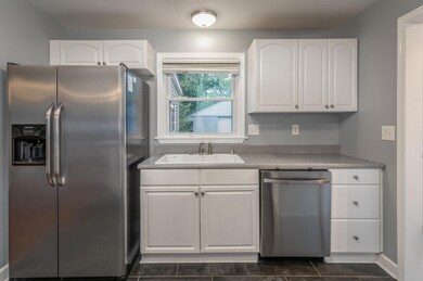 577 Sheridan Dr Lexington-12